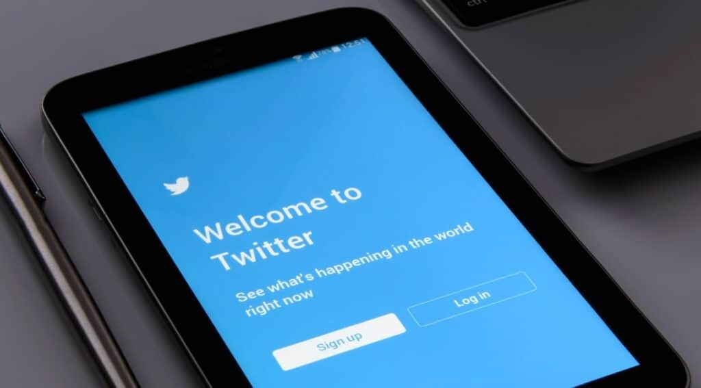 Twitter prueba un módulo de tienda digital para las marcas
